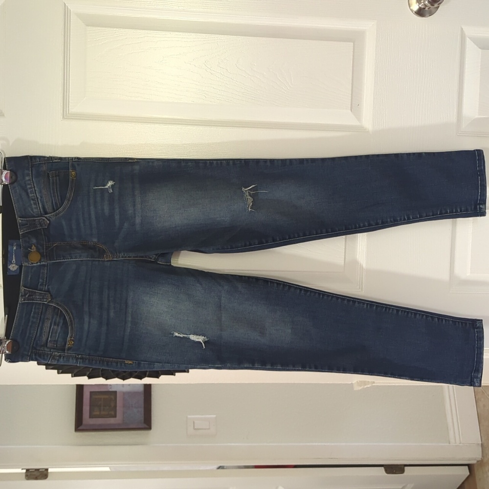 EUC DEMOCRACY AB SOLUTION BOOTY LIFT CROPPED JEANS SIZE 6